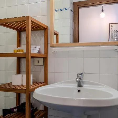 Guesthost - Casa Acqua&cielo Apartament *